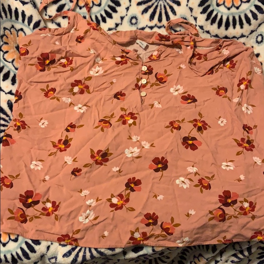 Pink tank top with burgundy flowers